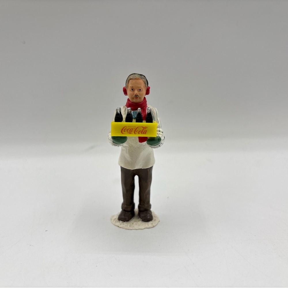 Coca-Cola 1992 Town Square Collection Accessory Vintage Stocking Up Delivery Man